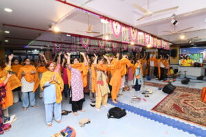 Aarti at the Sunday Satsang event